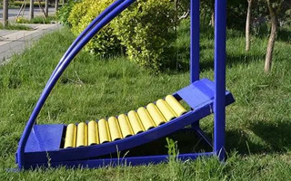 你是否想过，一扇窗也能成为家的“隐形防护罩”？在2025年这个健康与品质并重的时代，建材行业正以前所未有的速度迭代升级，从艺术涂料到系统门窗，从环保板材到智能五金，每一件新品背后都藏着对美好生活的极致追求。而这一切，正在中国建材网的海量资讯中高频上演。